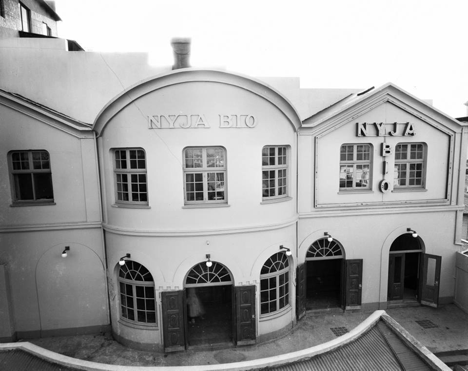 Nýja bíó við Lækjargötu, þar sem Tunglið var síðar, um 1948–1958.