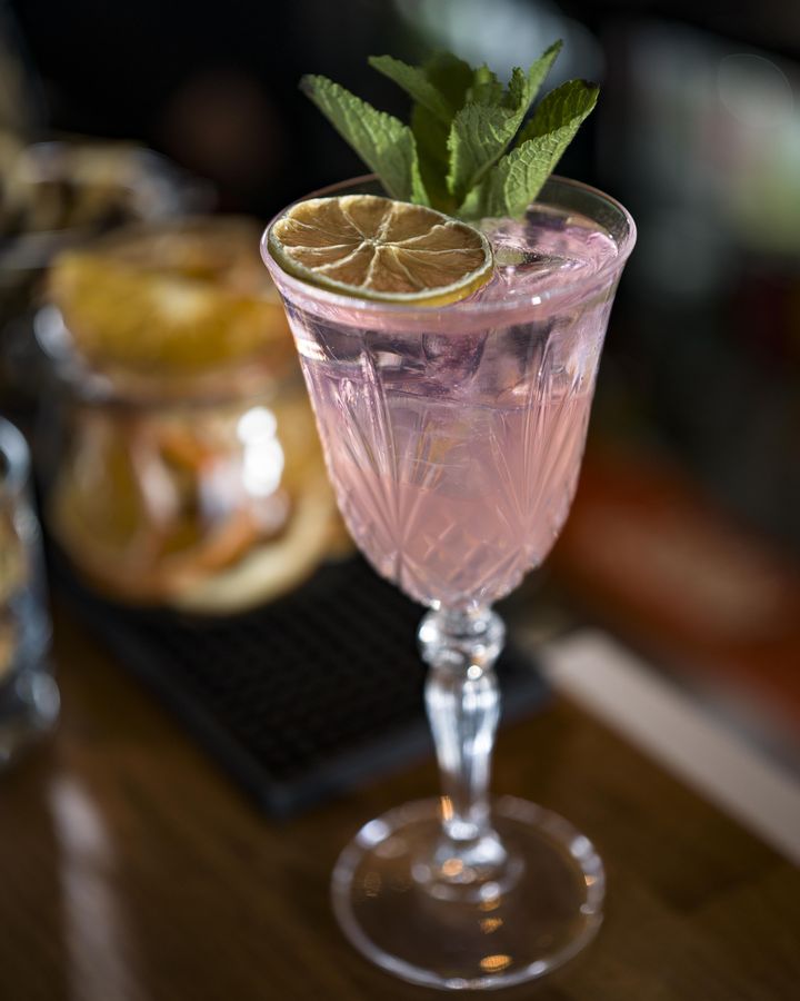 Pink & Tonic