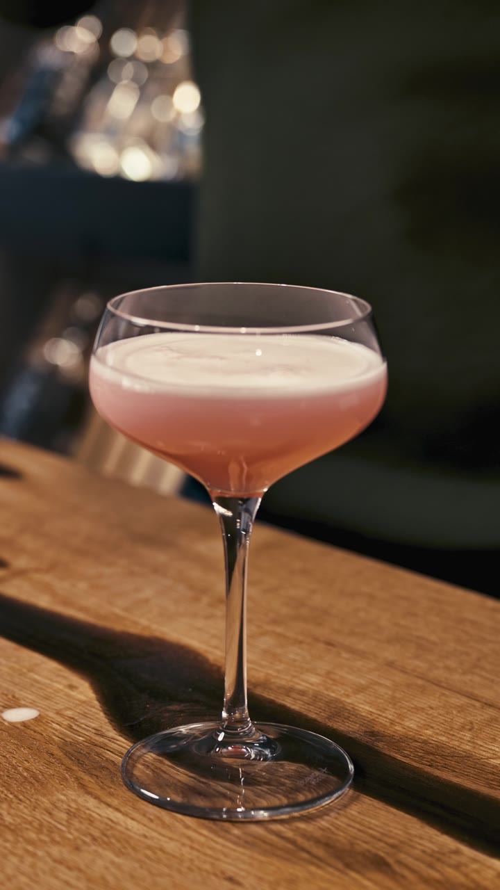 Pink Gin Sour